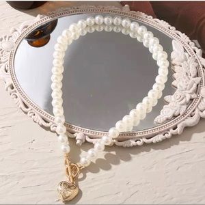 Pearl Choker Necklace and Bracelet Heart Lock